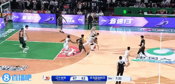FMVP！赵继伟倒地完成抢断 并助攻威尔斯空位三分洞穿篮心